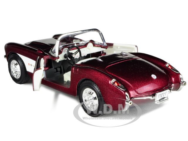 1957 CHEVROLET CORVETTE BURGUNDY 1/24 DIECAST CAR MODEL BY ROAD 