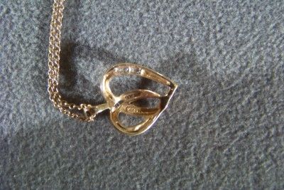 ANTIQUE 1O K YELLOW GOLD BOLD 10 ROUND BAGUETTE DIAMOND HEART PENDANT 