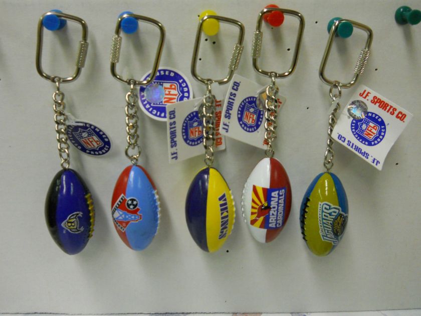 SPORTS NATIONAL FOOTBALL LEAGUE FOOTBALL KEY CHAINS  