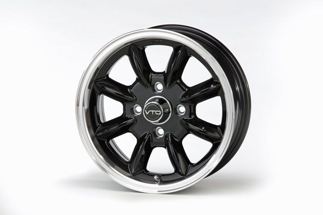 VTO Alloy Wheels 15x6 Black   MGB, MGBGT, Datsun Zs like minilite 