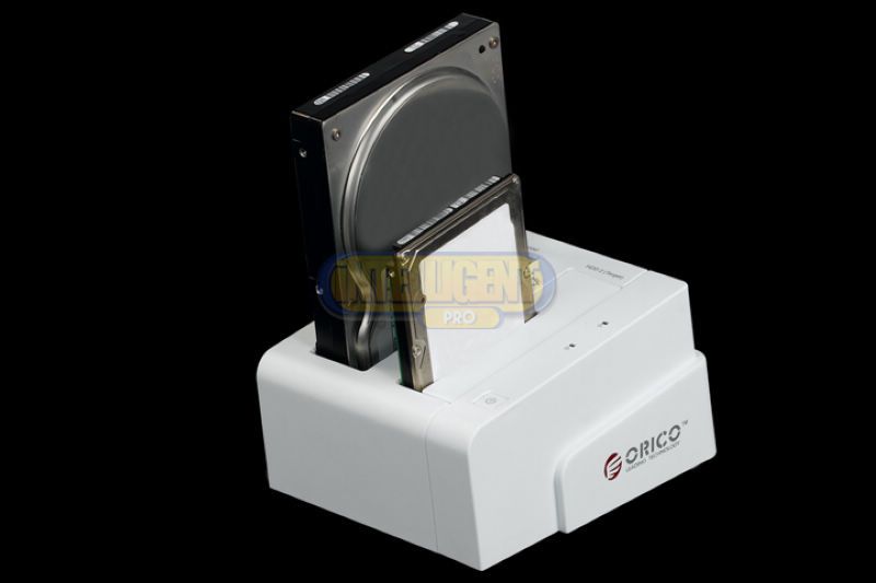   eSATA Dual 2.5/3.5 SATA HDD SSD Docking Station + Offline Clone Dock