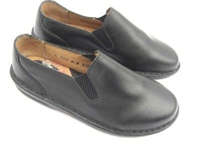 Womens BORN Black Leather slip on Loafer Shoes 6 M EUC  