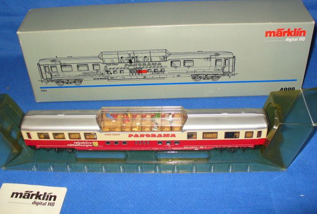   DIGITAL HO #4999 PANORAMA VISTA DOME CAR WITH FUNCTIONS 