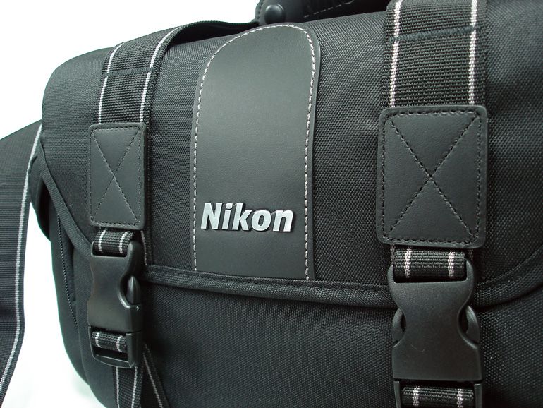 NIB Nikon Stylish Bag 1 Advanced Camera Shooting Bag  