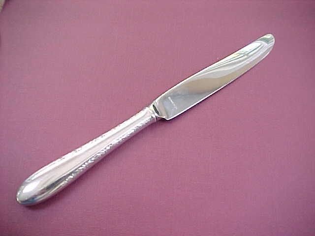 1940 Gorham Invitation Large DINNER KNIFE Silverplate  