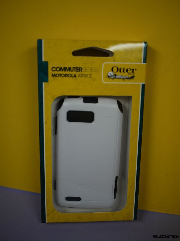   Case black and white for Motorola Atrix 2 4G 660543010227  