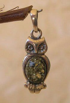 BALTIC HONEY, CHERRY or GREEN AMBER & STERLING SILVER OWL PENDANT 