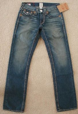 You are bidding on a brand new, 100% authentic True Religion mens 