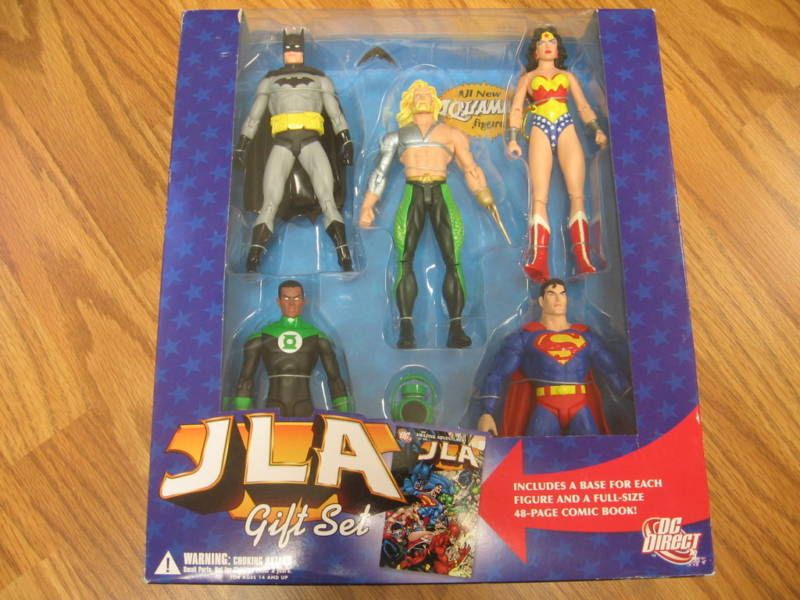   action figure Gift Set DC Direct + 48 pg comic, Brand New & Sealed