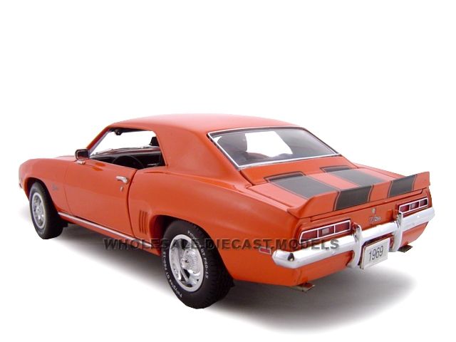   new 1 24 scale diecast model car of 1969 chevrolet camaro z28 ht die