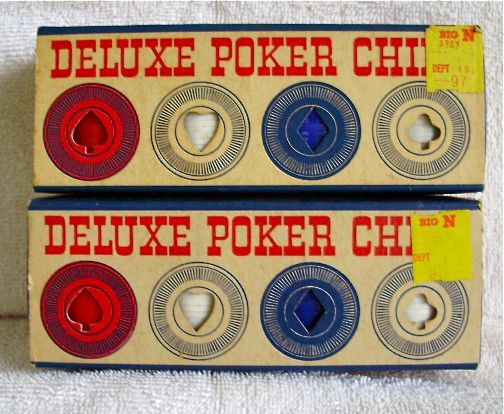   MAYER PLASTICS INC DELUX POKER CHIPS~MINT IN BOX~100 CHIPS EA  