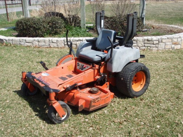 HUSQVARNA 54 ZERO TURN RIDING MOWER 27 HP  