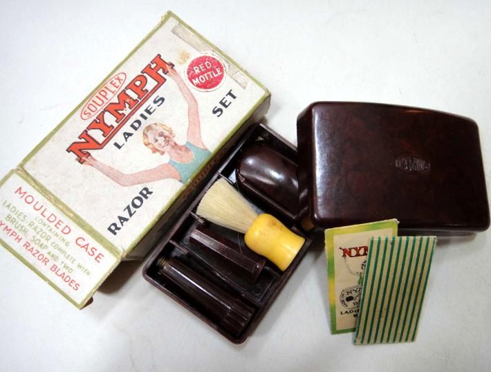 antique SOUPLEX NYMPH LADIES RAZOR SET red bakelite ★  