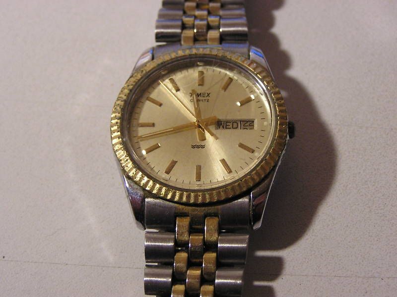 Vintage Timex Quartz Watch Day Date  