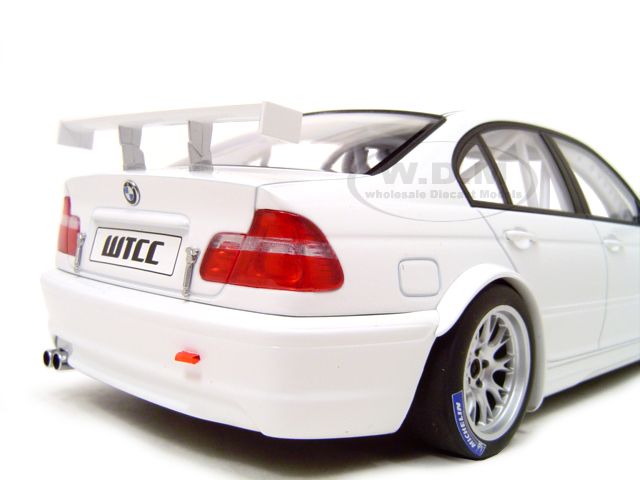 Brand new 118 scale diecast BMW 320i WTCC Plain Body by AutoArt.