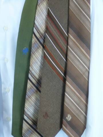 Lot of 7 Vintage Retro Medium Width Ties  