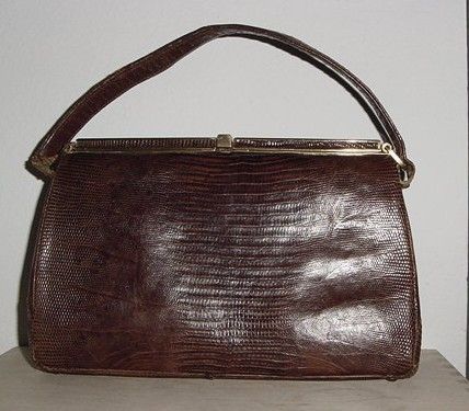 Vintage ALLIGATOR HANDBAG PURSE BROWN Goldtone Hardware FOOTED by J 