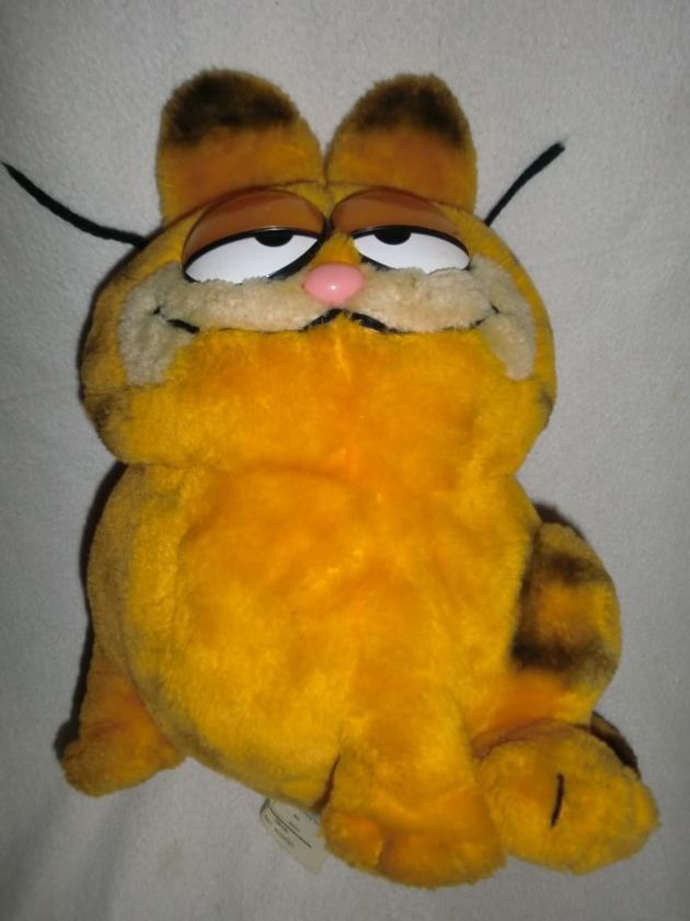 VINTAGE 1981 GARFIELD PLUSH STUFFED TOY DAKIN 11 LARGE  