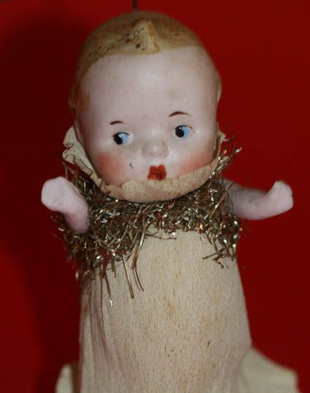 LOVELY VINTAGE PORCELAIN DOLL as CHRIST CHILD c. 1920  