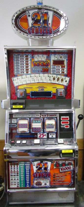 IGT TWENTY ONE SLOT MACHINE / S 2000 COINLESS / TICKET PRINTER  