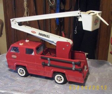 Vintage TONKA Fire Truck METAL Pressed Steel RED Pumper TRUCK 1960s 